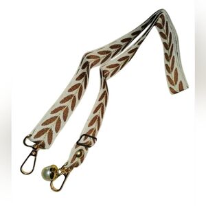 NWoT Wide Leaf Pattern Guitar Strap Crossbody Purse Adjustable Bag Strap New